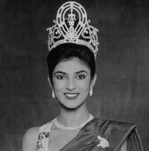 sushmita with her crown