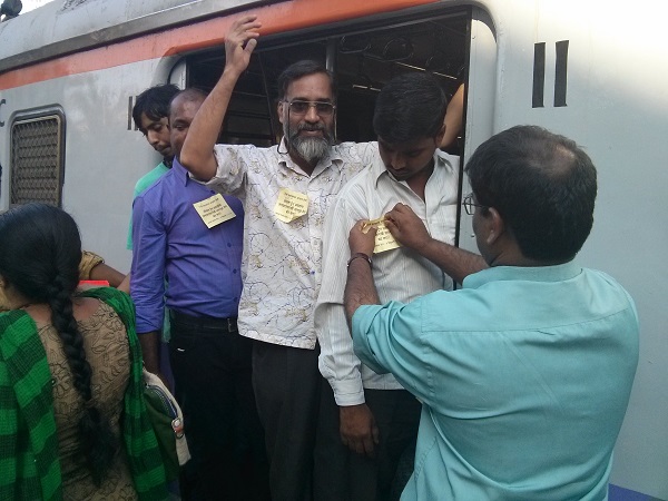 Commuter groups demand better travel for Mumbaikars