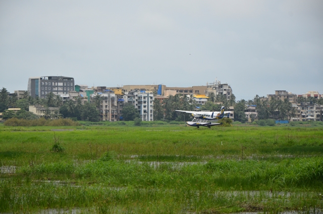 First commercial seaplane flight takes off from Mumbai
