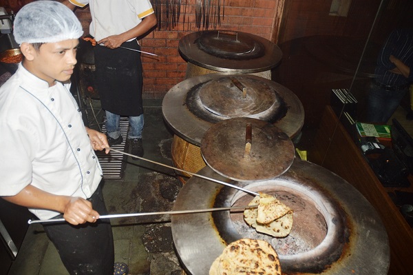Go on a culinary world tour at Ghatkopar
