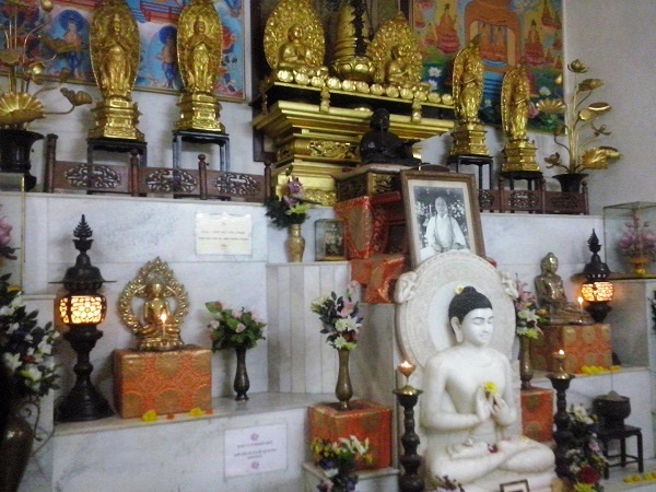 A Buddhist temple at Worli